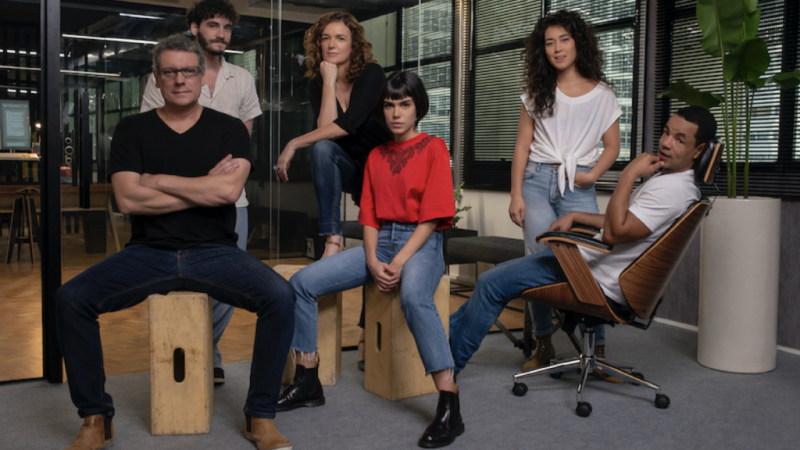 Netflix anuncia elenco da série brasileira ‘Onisciente’