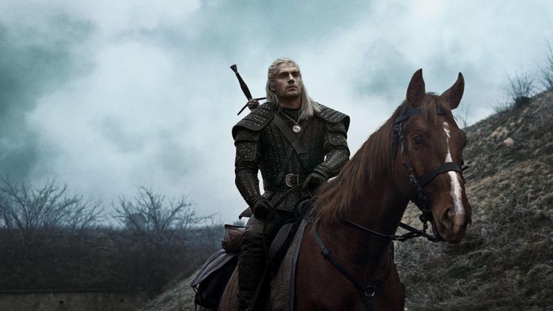 Veja Henry Cavill em nova imagem de ‘The Witcher’